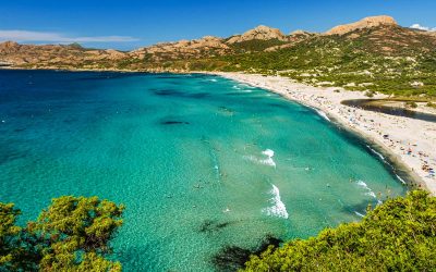 Corse : cinq plages de rêve pour un été les pieds dans l’eau