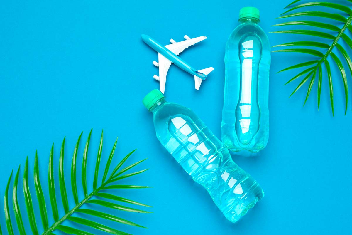 bouteille eau avion